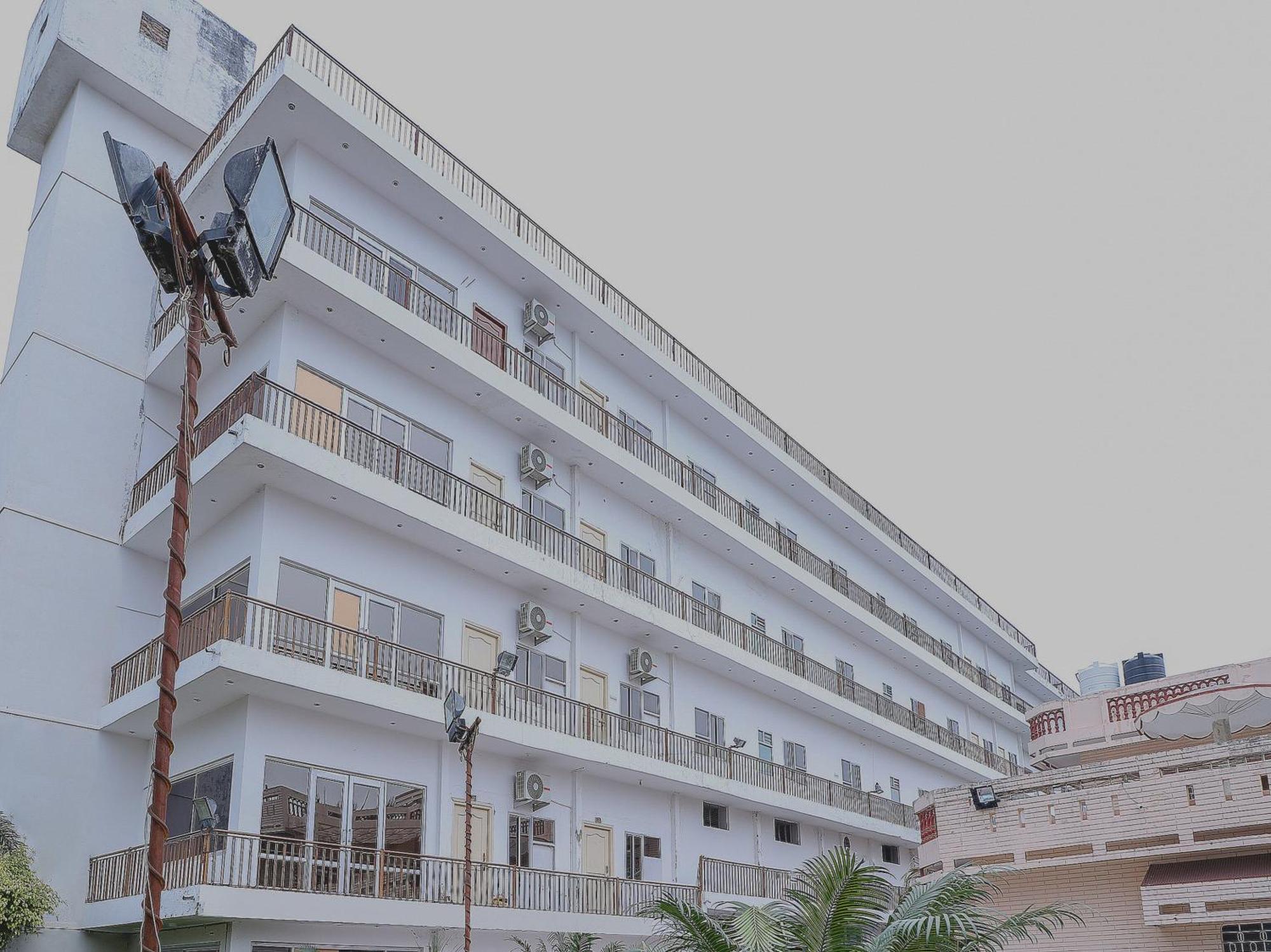 Spot On Nanki Palace Ajmer Eksteriør bilde